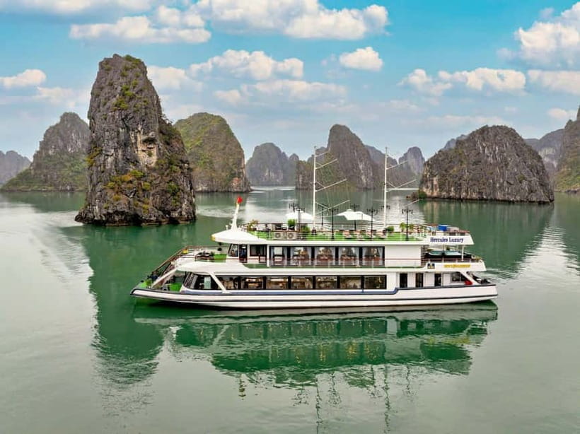 2-Day: Hanoi - Ninh Binh - Halong Bay Luxury Cruise - Day 1: Hoa Lu, Trang An, and Mua Cave (Ninh Binh’s Best Mix)