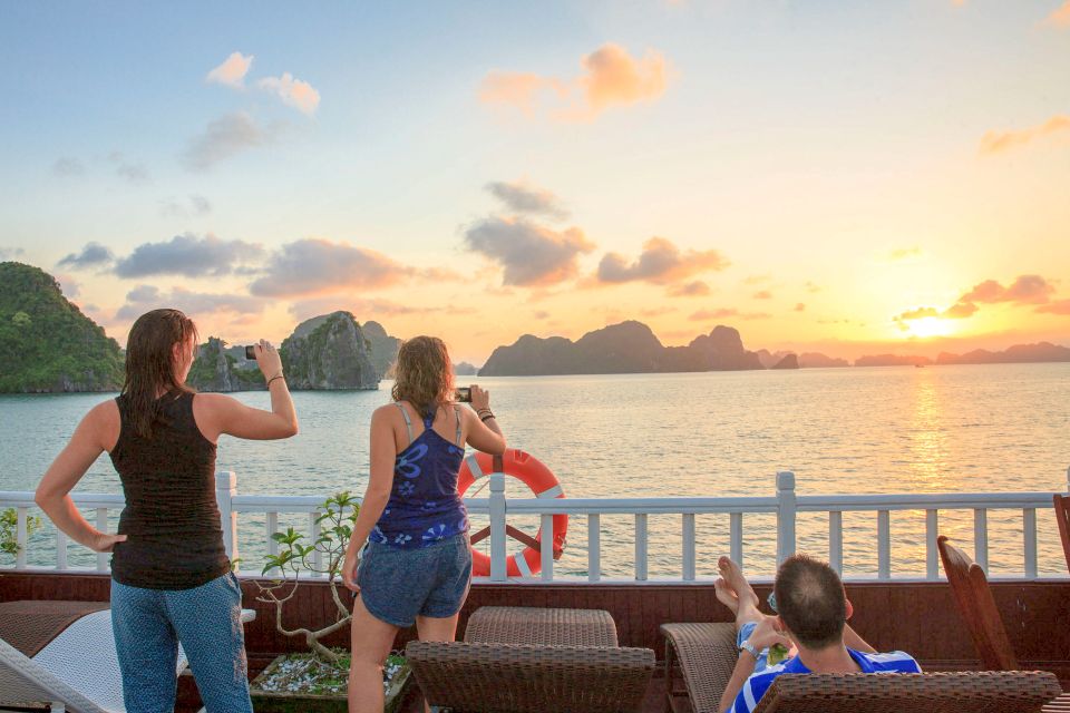 2-Day Royal Palace Ha Long Bay & Ti Top Island Cruise - Practical tips that make the trip smoother