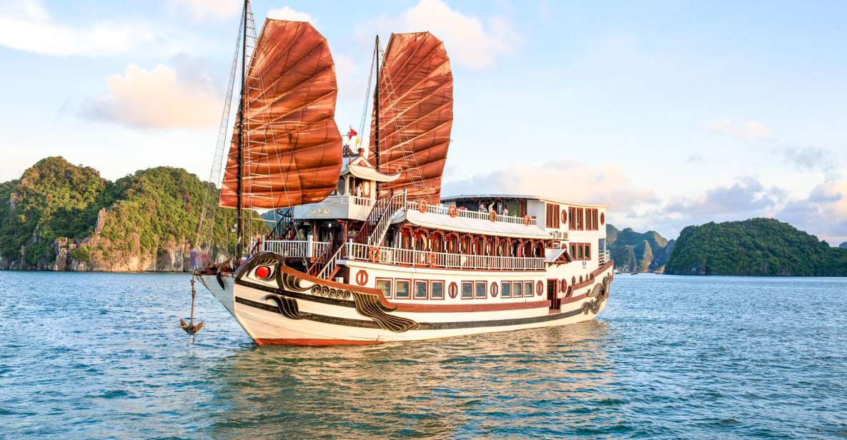 2-Day Royal Palace Ha Long Bay & Ti Top Island Cruise - Day 1 on Ha Long Bay: karst views, kayaking close-up, and Ti Top’s big payoff