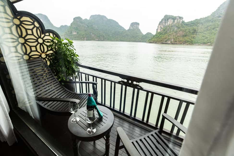 2 Days Halong 5 Stars Cruise with Free Pickup from Hanoi - Day 2 in Lan Ha Bay: tai chi or sunrise, then kayaking or Trung Trang Cave