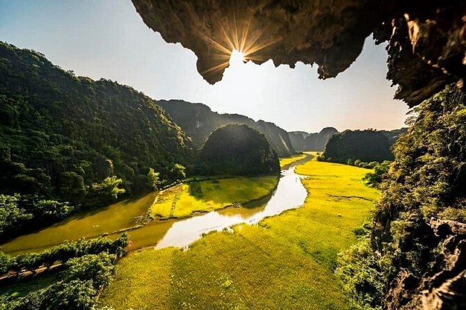 3-Day Hanoi-Ninh Binh-Halong-Lan Ha Bay 5 Star Cruise & Balcony - Day 1: Bai Dinh Pagoda and Hoa Lu’s Ancient Capital in One Long, Good-Fit Day
