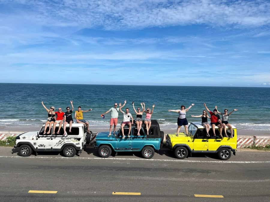 5-Hour Sunrise or Sunset Jeep Tour from Mui Ne Beach Town - Mui Ne Fishing Village Stop: 20 Minutes of Coastal Life