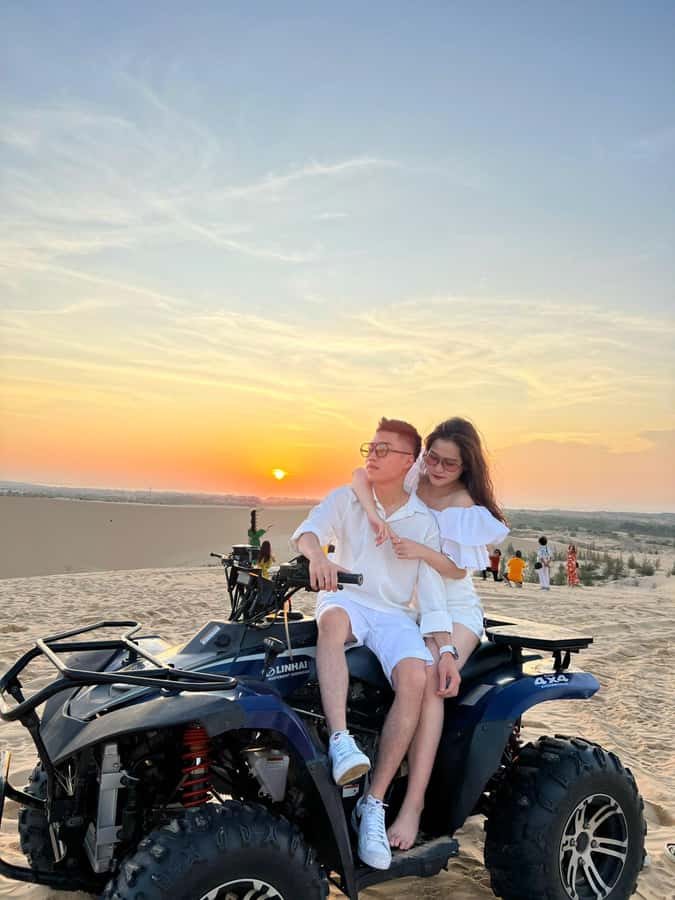 5-Hour Sunrise or Sunset Jeep Tour from Mui Ne Beach Town - Ocean View and Jeep Photo Session: How to Get the Shot Without Stress