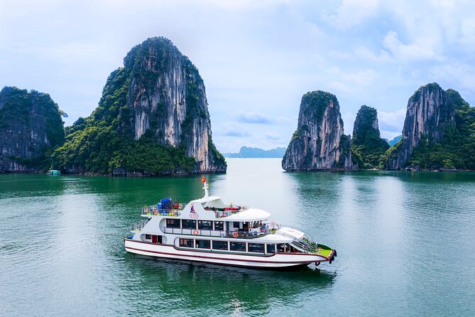 Best Halong 5 star Day Trip, inclusive,buffet,cave,kayak,transfer - Timing that matters: a 10–12 hour day with a late return