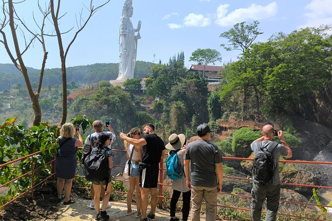 Da Lat: 3 Waterfalls Tour (Datanla - Elephant - Pongour) - Cricket farm: what you might taste (and what you can skip)