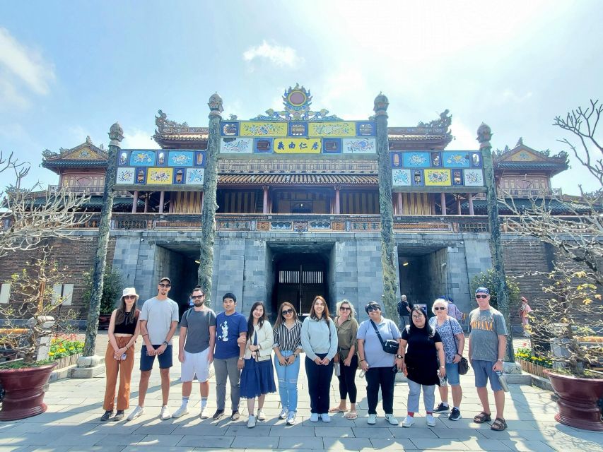 Da Nang/Hoi An: Hue Imperial City via Hai Van Pass & Lunch - Thien Mu Pagoda: ancient Hue, with a reason beyond photos