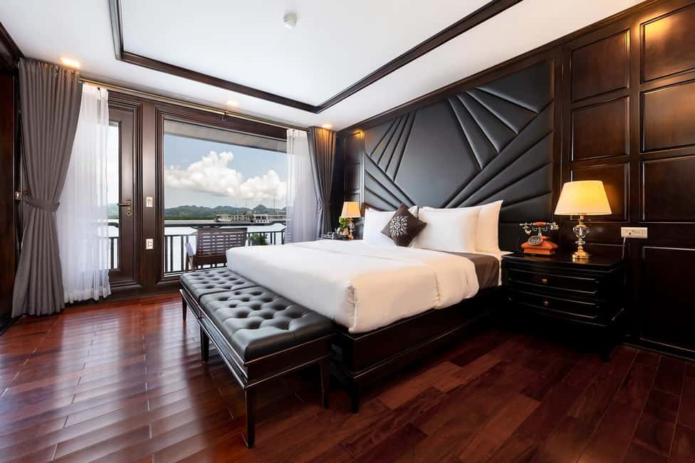 From Hanoi: 2-Day Cruise Trip with Private Balcony & Bathtub - Day 2 in Lan Ha Bay: tai chi sunrise, kayaking again, and the Trung Trang cave option