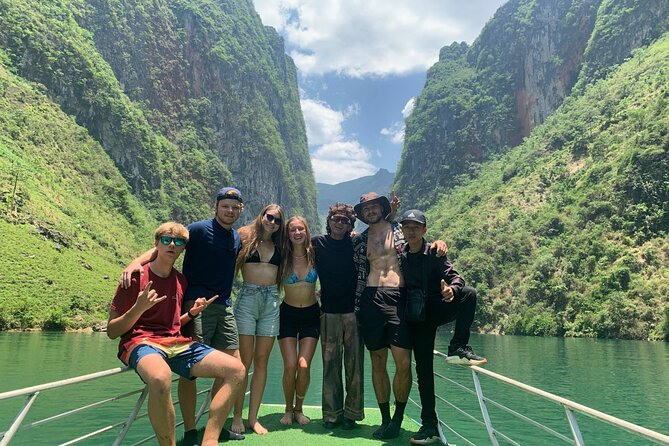 Ha giang loop 3days and 2nights with easy rider - Day 3: Du Gia waterfall, swimming time, and a practical packing moment