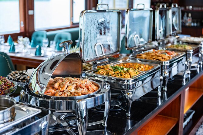 Halong bay 5star Cruise Day Trip: Buffet lunch & Limousine bus - The sunset party cruise back: the easy win