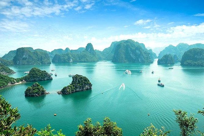 Halong Bay Full Day With Cave, Kayaking And Swimming - Highway Transfer - What a 12-Hour Ha Long Bay Day Trip Really Feels Like