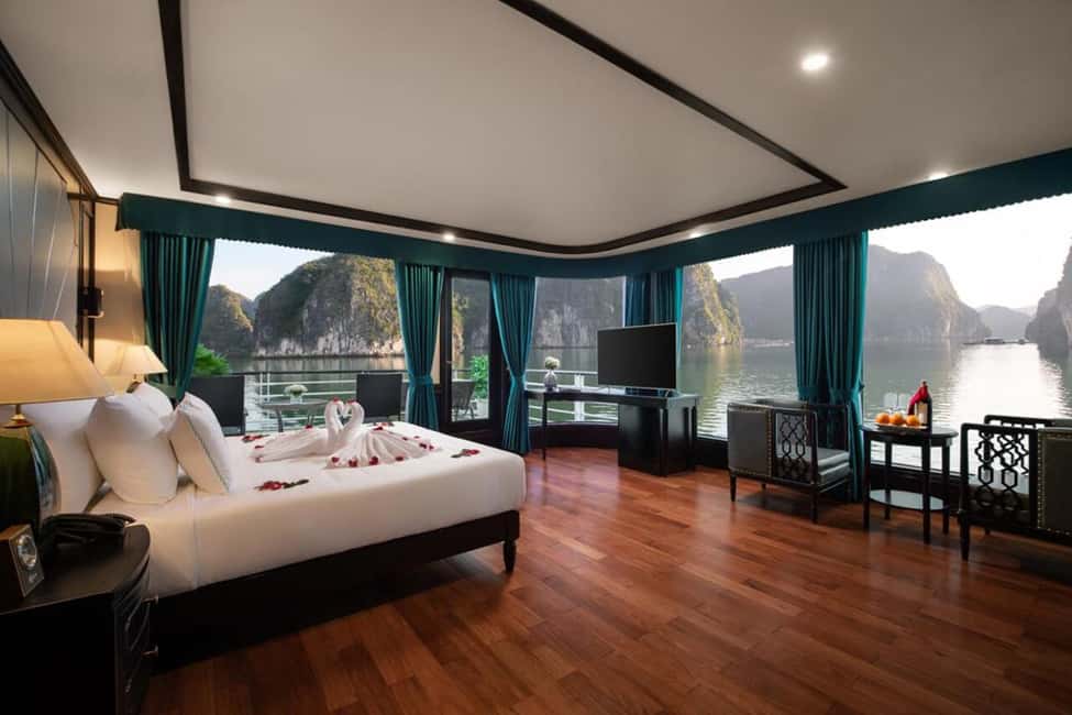 Hanoi: 2-Day Ha Long Bay 4-Star Cruise with Titov Cave - The real deal: what makes this Ha Long Bay cruise different