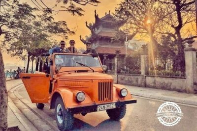 Hanoi Backstreet Jeep Tour : Hanoi HIGHTLIGHTS and HIDDEN GEMS - Ho Chi Minh Mausoleum: A Quick, Meaningful First Stop