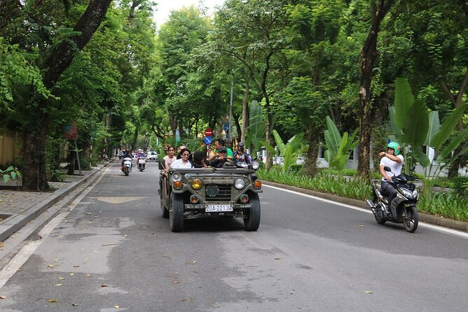 Hanoi City Tour Highlight, Train Street Combine visit Countryside - Thang Long Citadel: where Hanoi’s “big history” becomes walkable