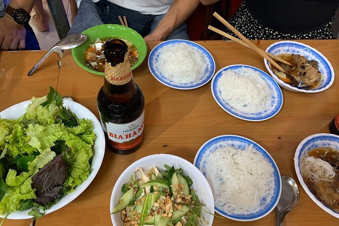 Hanoi Food Tours in Hanoi Old Quarter (Small Group/Private) - Small group vs private: choosing the right fit