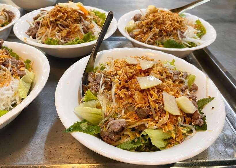Hanoi: Guided Street Food Tour with Train Street Experience - Hanoi Street Food in 3 Hours, With Train Street as the Payoff