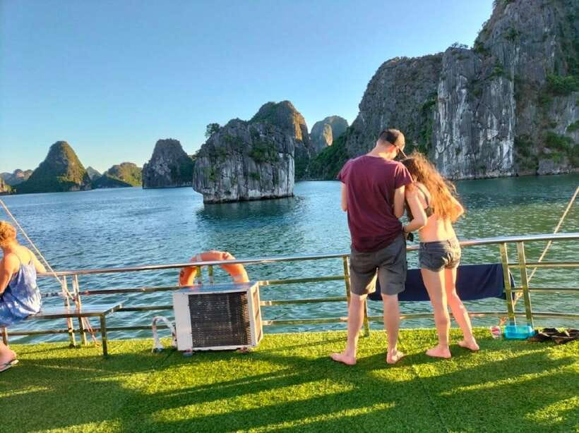 Hanoi: Ha Long Bay Day Cruise - Swimming, Meal, Kayaking - Getting from Hanoi to Tuan Chau: the 2.5-hour rhythm