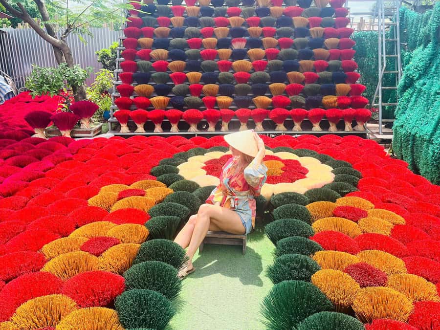 Hanoi: Incense, Hat-Making, Lacquer Villages, or City Tour - Chuong Conical Hat Village: The 300+ Years of a Daily Icon
