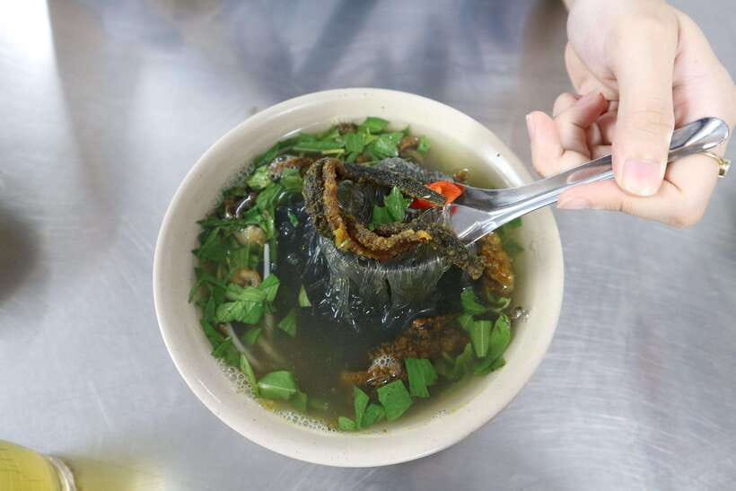 Hanoi: Michelin Guide Street Food Walking Tour - Bún chả: smoky pork, herbs, and dipping-sauce technique