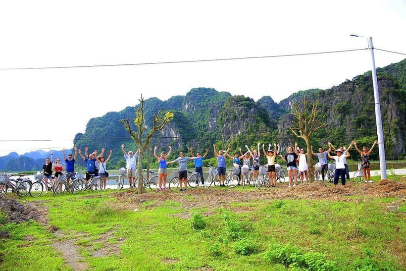 Hanoi/Ninh Binh: 1-Day Tam Coc/Trang An, Hoa Lu & Mua Caves - Tam Coc vs Trang An Sampan: Pick Your Cave Style