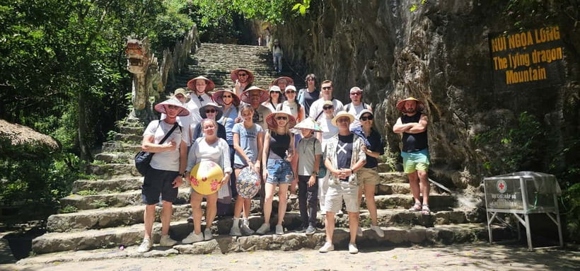 Hanoi: Ninh Binh, Bai Dinh/Hoa Lu, Trang An, & Mua Cave Tour - Mua Cave: the climb is short-ish, but your lungs will notice it