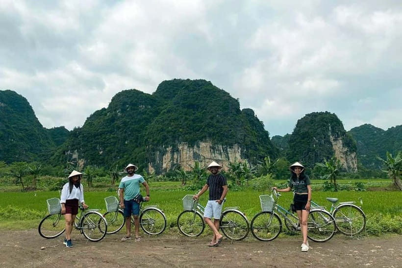 Hanoi/Ninh Binh: Tam Coc, Hoa Lu & Mua Caves Full-Day Trip - Price and logistics: is $46 per person good value?
