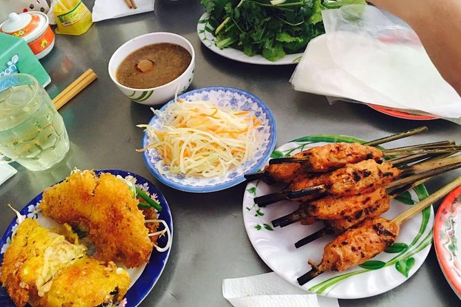 Hanoi street food tour (small group) - What to Bring and How to Eat Smart on a Street-Food Tour