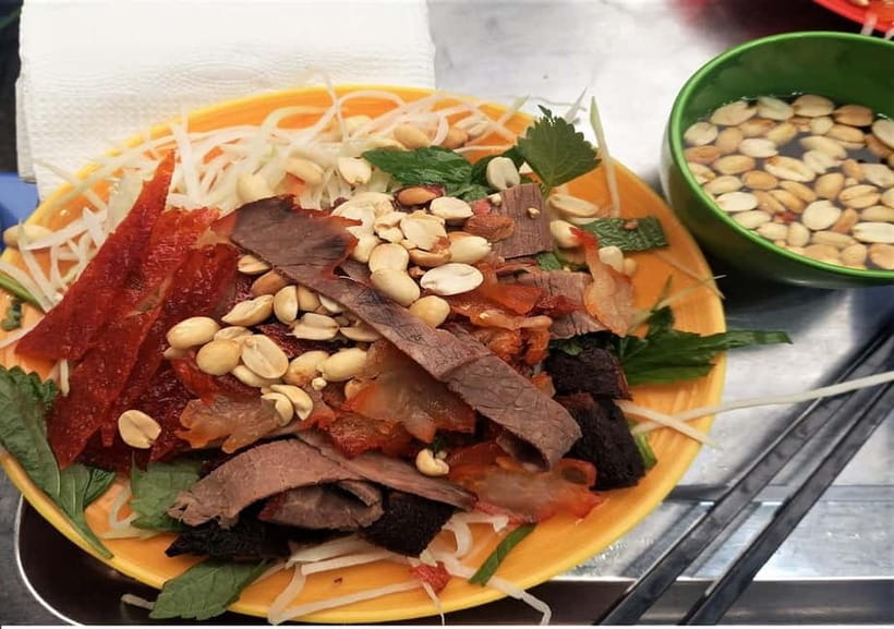 Hanoi: Street Food Tour with Train Street and Old Quarter - The Street Food Lineup: Pho, Banh Mi, Nem, and Those Follow-Up Desserts