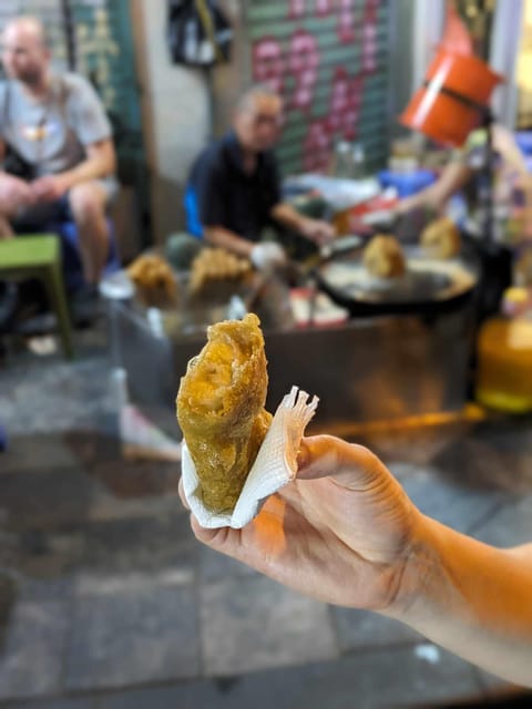 Hanoi: Street Food Tour with Train Street and Old Quarter - What to Bring and How to Stay Comfortable in Tight Alleys
