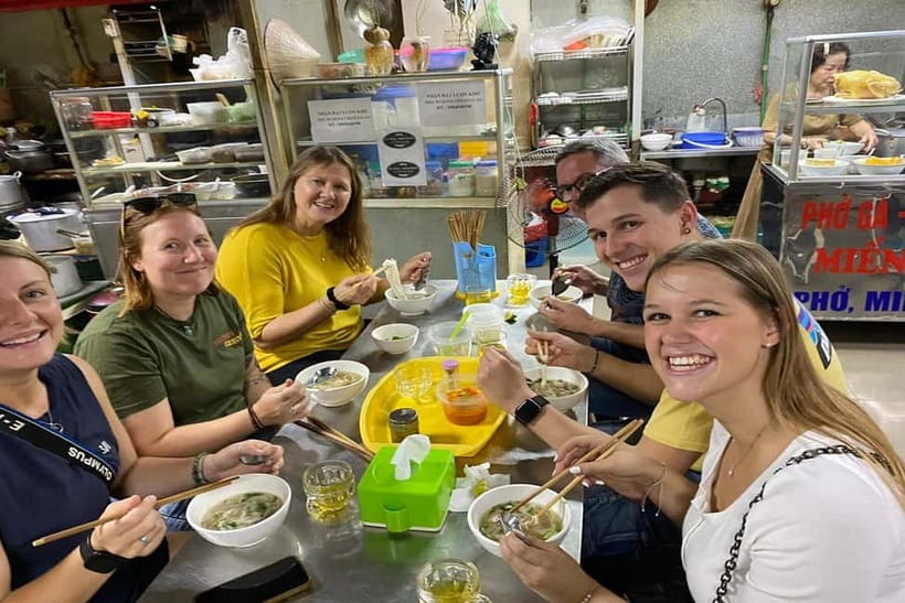 Hanoi: Street Food Tour with Train Street & Hidden Alleyways - Bánh Đúc and Bánh Cuốn: Texture Stops You’ll Remember