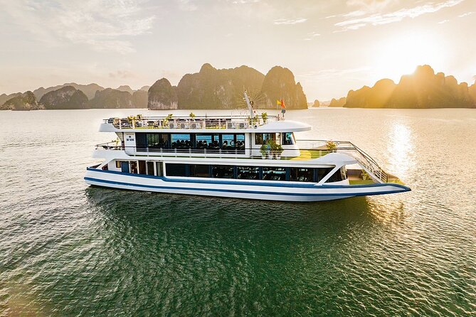 Hercules Grand Day Cruise Tour, Sung Sot Cave,Titop, Luon Cave - Key highlights worth caring about