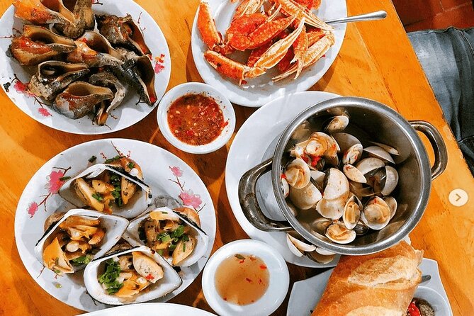 Ho Chi Minh City Street Food Tour & Sightseeing By Motorbike - Stop-by-stop: the exact dishes you should look forward to