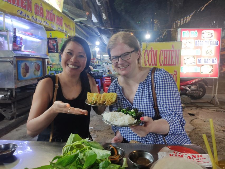 Ho Chi Minh City: Walking Food Tour with 13 Tastings - Bánh xèo cooking class: hands-on learning
