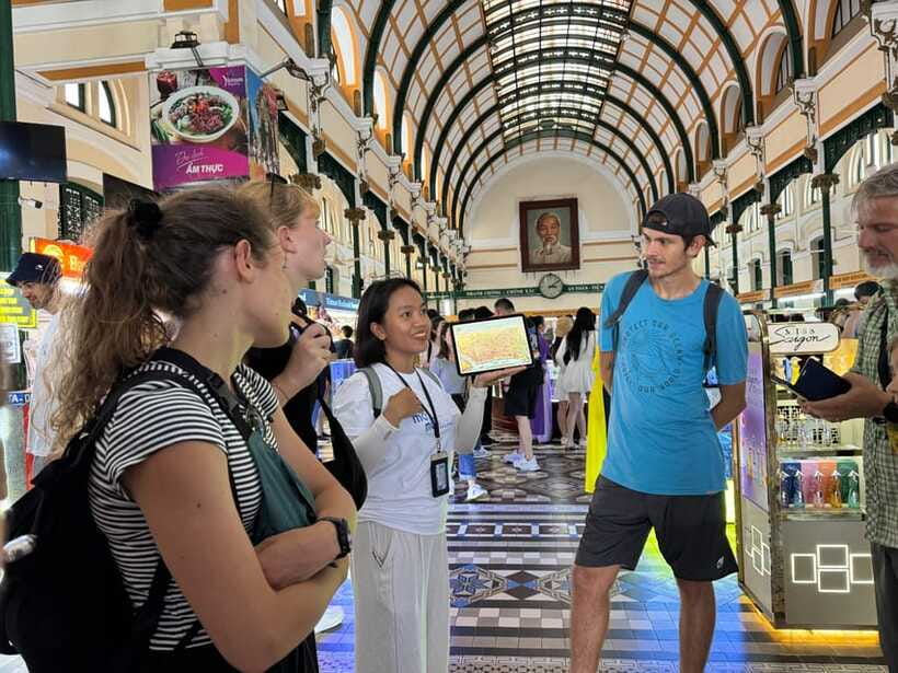 Ho Chi Minh City: Walking Tour with Local Guide - Cong Coffee Break: A Real Pause in the Middle of the Route