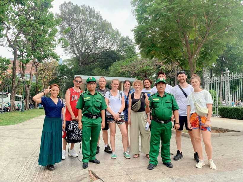 Ho Chi Minh City: Walking Tour with Local Guide - Independence Palace: Ending With a Big Finish at Dinh Độc Lập