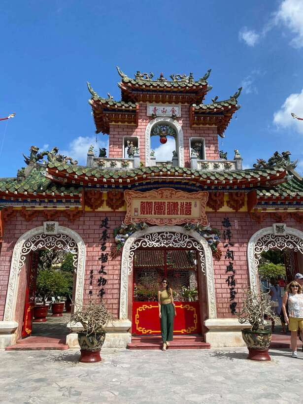 Hoi An Ancient Town - Walking Tour with Local Guide - Tấn Kí Heritage House: Slowing Down to See Craft and Detail