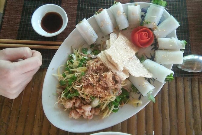 Hoi An Cooking Class(Market,BasketBoat Crabfishing&Cooking Class) - Hoi An Produce Market: Choosing Ingredients With Local Guidance