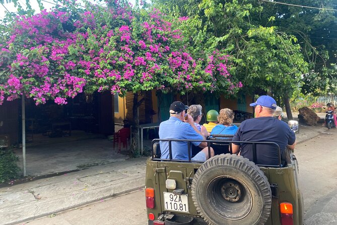 Hoi An Countryside Jeep Tour: Food, Culture & Daily Life - Stop 1: Hoi An Ancient Town pickup and the quick “set-up” moment
