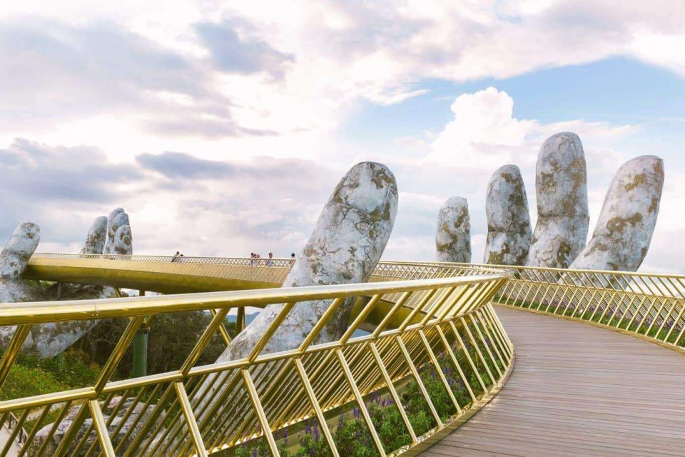 Hoi An/Danang: Bana Hills and Golden Bridge Small Group Tour - Golden Bridge check-in: the must-see moment and how to time it