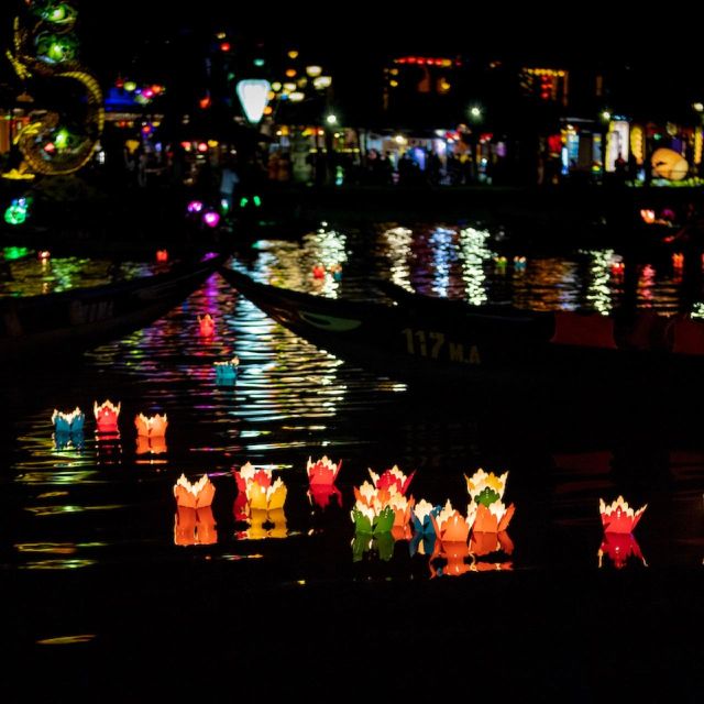 Hoi An : Hoai River Boat Trip by Night and Floating Lantern - Why this Hoi An lantern boat feels different (and fast)