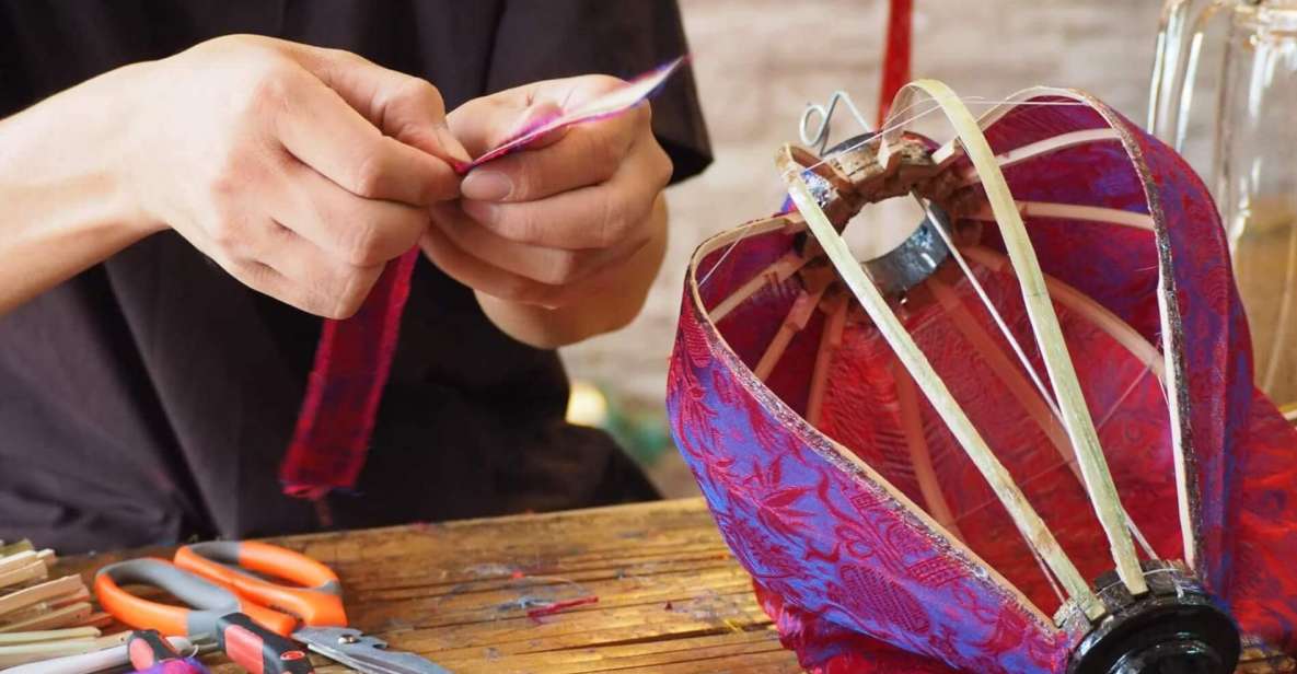 Hoi An: Local Foldable Lantern-Making Class with Locals - What you’ll make: a foldable 20-cm lantern souvenir