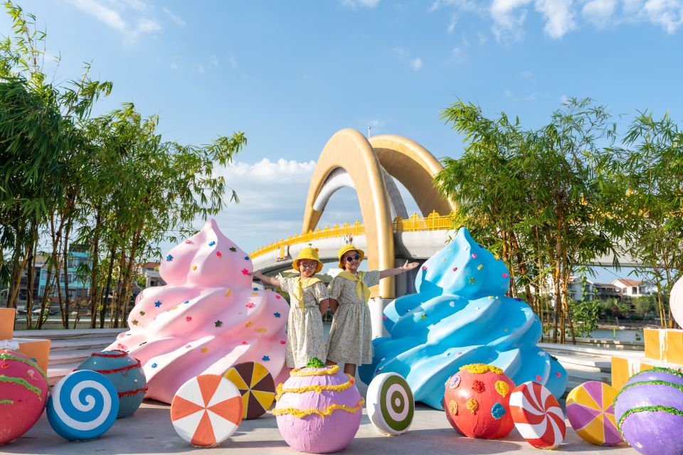 Hoi An Memories Show & Hoi An Impression Theme Park Ticket - Getting there: walking, grabs, and making it painless