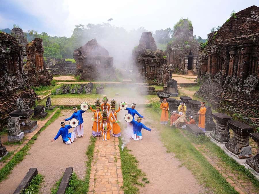 Hoi An: My Son Sanctuary, Rice Paper, Boat Trip & Lunch - My Son Temple Towers + Champa Performance: The Part Most People Remember