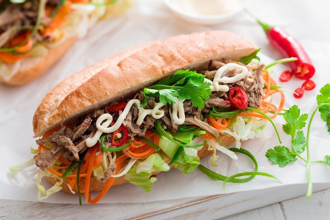 [HOT] Hanoi Old Quarter Walking Street Food - Small Group Tour - Touring Hanoi’s Old Quarter by foot, with real food stops