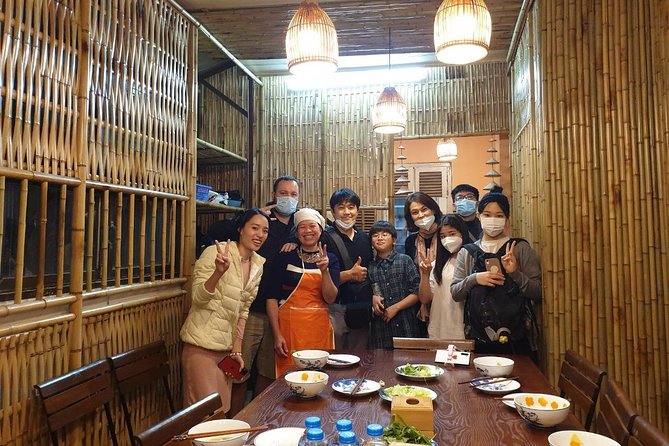 [HOT] Hanoi Old Quarter Walking Street Food - Small Group Tour - Upgrading to egg coffee: what changes and who should do it