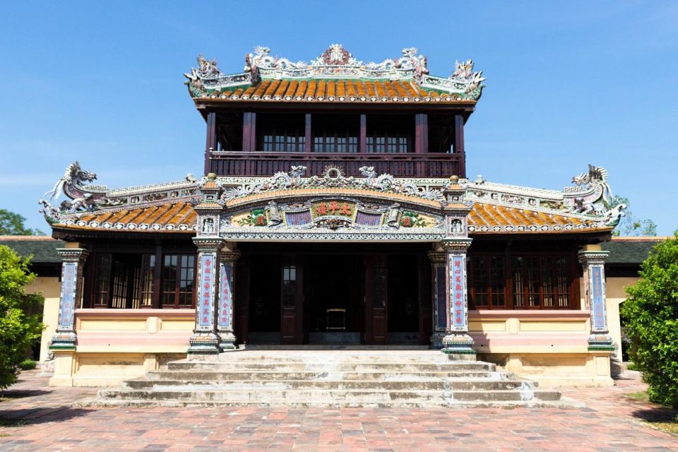 Hue Customizable Tour with Imperial Citadel & Forbidden City - Nine Holy Cannons: Bronze Art That Stages the Entrance