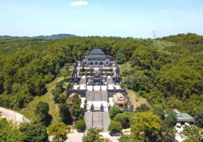 Hue :Exploring Royal City with Multi Options and Dragon Boat - Choosing stops: how to build the best Hue day