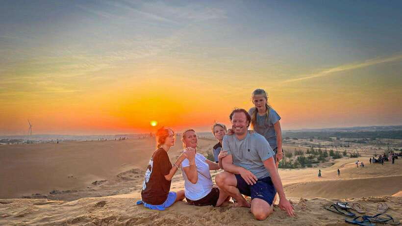 Mui Ne: Best Private Sand Dunes Jeep Tour at Sunrise/Sunset - Sunrise or Sunset: The Real Choice Is the Stop Order
