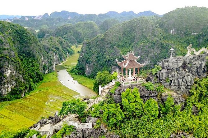 Ninh Binh Highlights Hoa Lu/Bai Dinh-Trang An/ Tam Coc- Mua Cave - Mua Cave: 500 steps for the Tam Coc valley view
