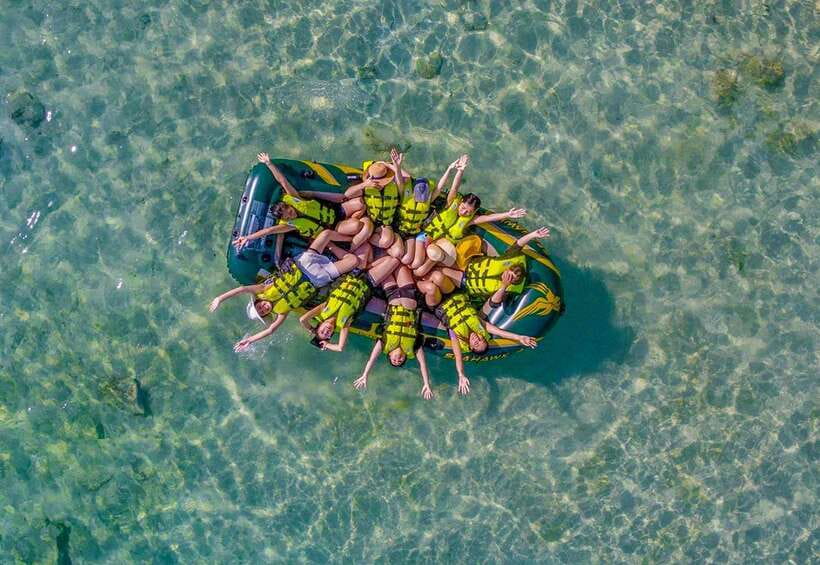 Phu Quoc: Cable Car Ride and 3 Islands Boat Tour with Lunch - Cable car ride over the An Thoi Archipelago: the showstopper moment