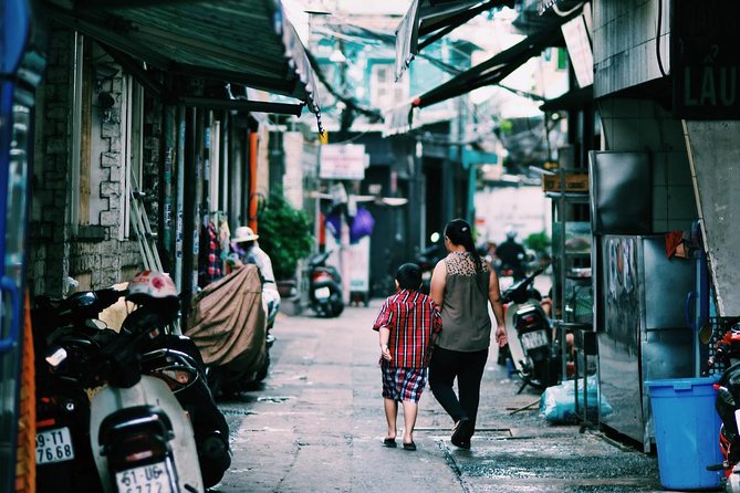 Private Street Food Tour by Motorbike/Car with Local Students - Hotel Pickup and the Motorbike Choice You Should Make Carefully